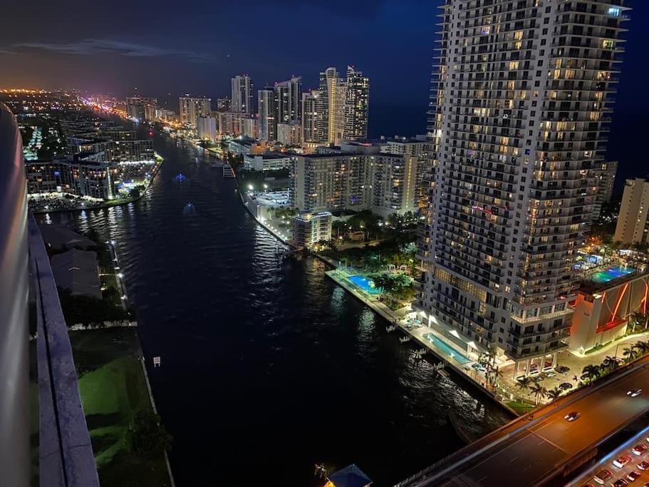 Miami Beach 1B/1B Incredible View Apartment With Kitchen Plaja Hallandale Exterior foto